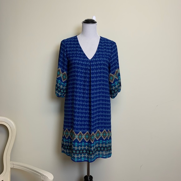 Everly Dresses & Skirts - Everly Border Dress Size S